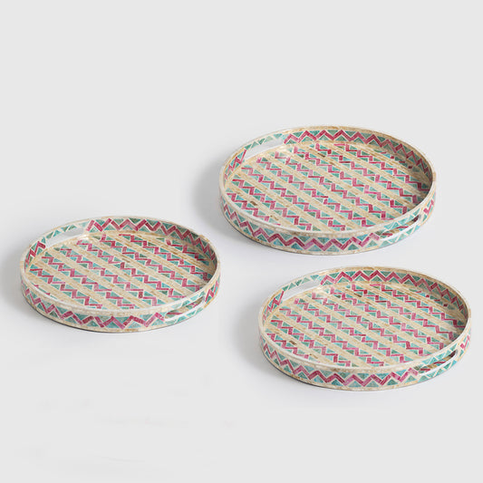 Nissi Pearl Trays – Elegant Decorative Serving Set (45×45×5 cm, 40×40×5 cm, 35×35×4 cm)