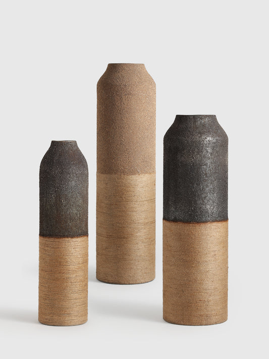 Tesha Jute Vase- Iron – Elegant Decorative Centerpiece